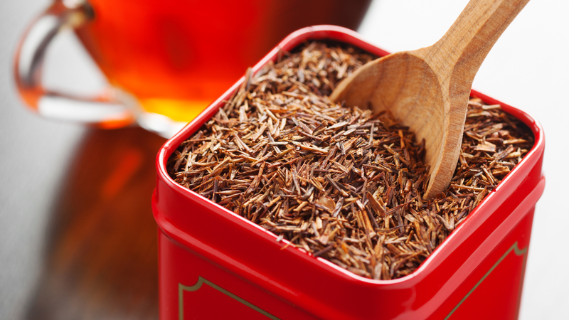 Ưu tiên đựng trà trong các hũ kín có nắp đậy khít