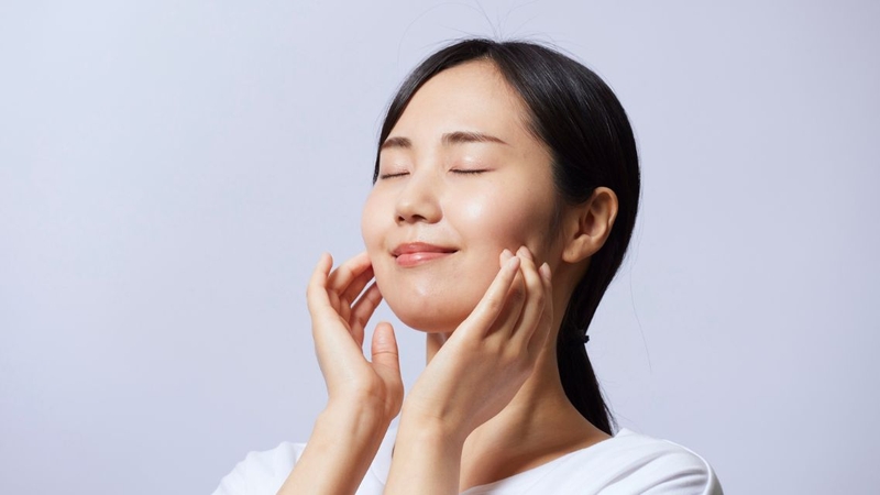 Hormonal skincare là cách chăm sóc làn da thông qua tín hiệu nội tiết tố