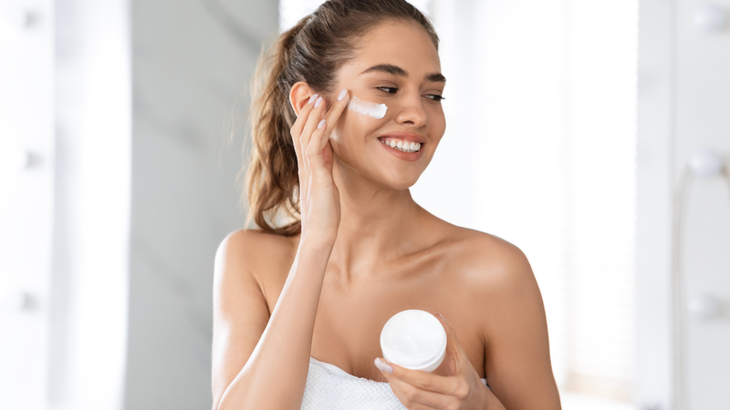 4 bí quyết giúp làn da luôn đều màu 3