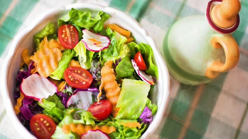 4 công thức salad rau nhanh bổ dưỡng cho bữa trưa văn phòng 2