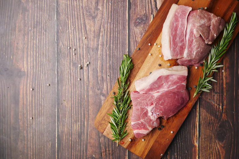 Thịt lợn có mùi hôi ăn được không? Một số cách khử mùi thịt lợn hôi 4