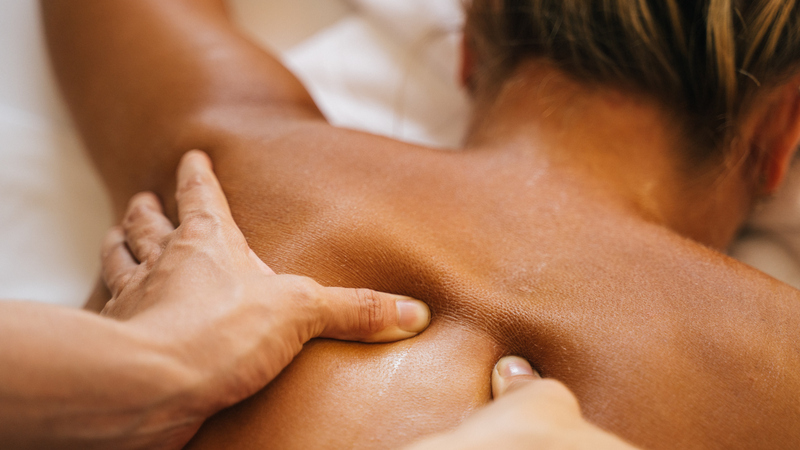 5 lợi ích sức khỏe bất ngờ của việc massage body 3