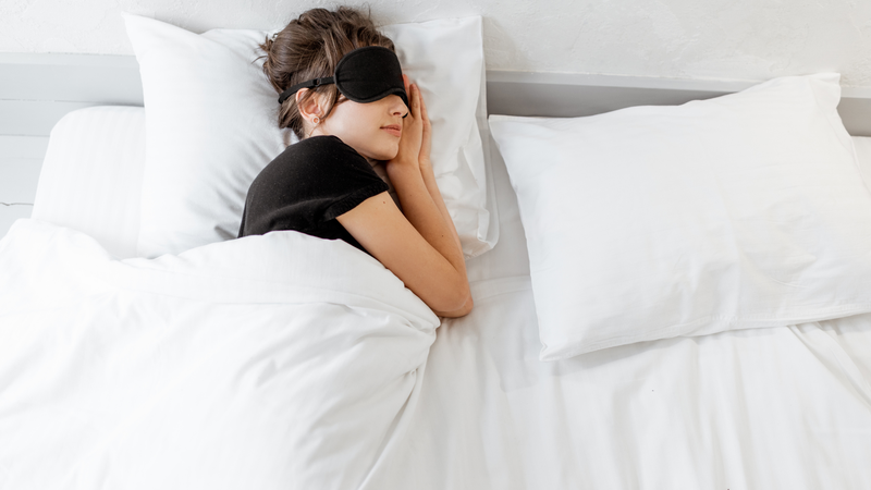 6 thói quen sai lầm khi đi ngủ sẽ làm hỏng mái tóc của bạn 1