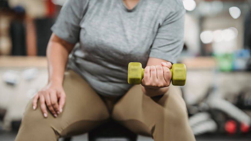 Người bệnh cần giữ cân nặng hợp lý và tăng cường vận động, tránh béo phì