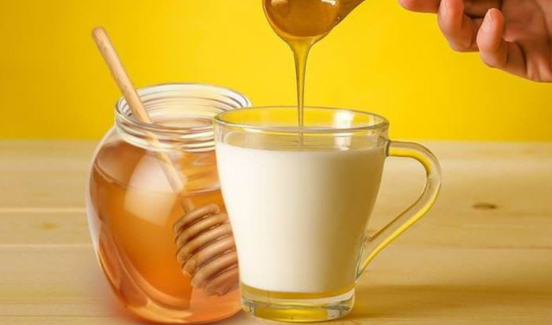 8 cách trị thâm mụn bằng sữa tươi không đường hiệu quả nhất 3