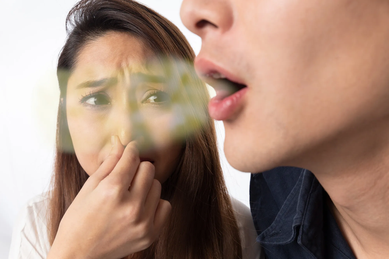 Sâu răng gây viêm họng có nguy hiểm không? 3