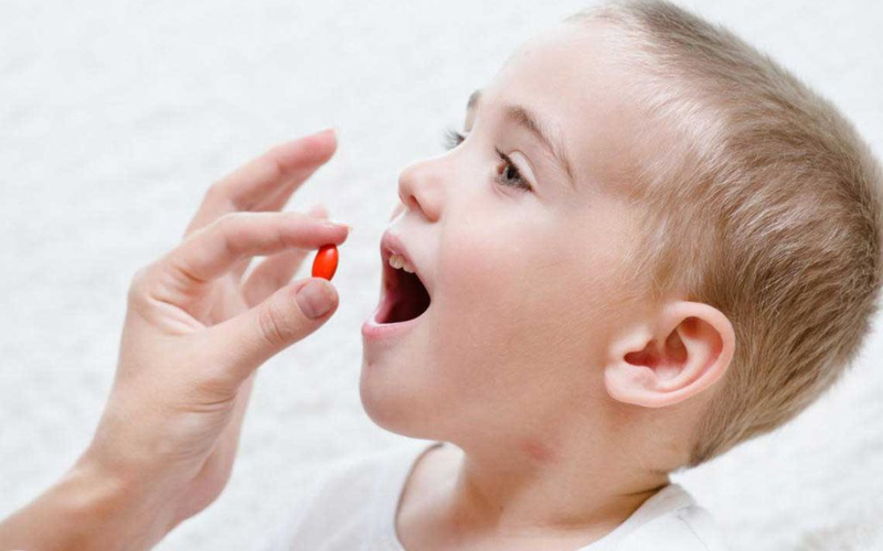 Thuốc kháng sinh răng cho trẻ em có nguy hiểm không? Lưu ý khi sử dụng 2