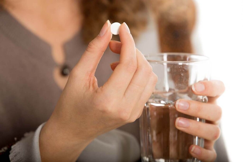 Thuốc Paracetamol 500mg uống trước hay sau ăn? Những lưu ý khi sử dụng thuốc paracetamol 3