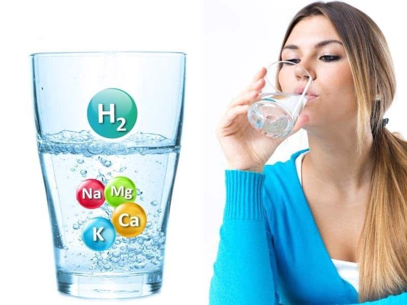 Ai không nên uống nước ion kiềm? Uống nước ion kiềm thế nào mới là đúng?3