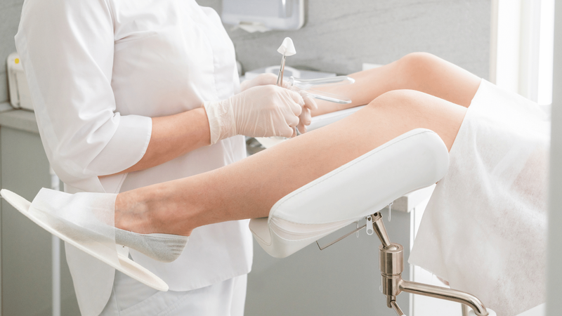 Âm đạo ra dịch màu hồng nhạt là dấu hiệu gì​? 4