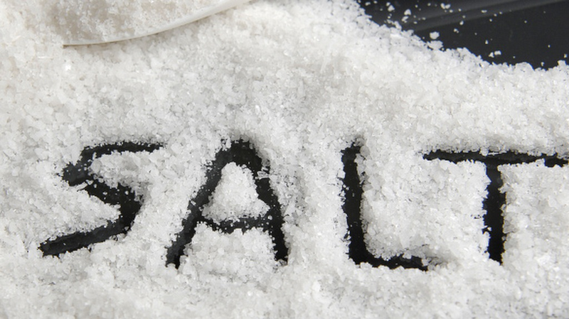 Ăn nhiều muối bị gì? Cách bổ sung lượng muối an toàn cho cơ thể 1