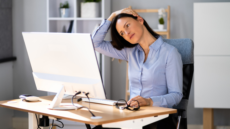 Bài tập xoay cổ giúp thư giãn các nhóm cơ