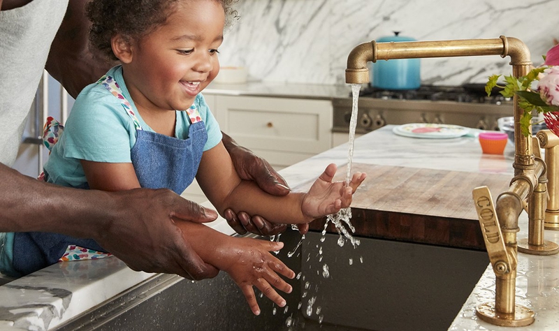 Bạn đã biết rõ các bước rửa tay cho trẻ mầm non chưa? 2