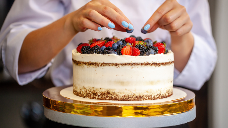Bánh kem bảo quản được bao lâu? Mẹo bảo quản bánh kem đúng cách 2