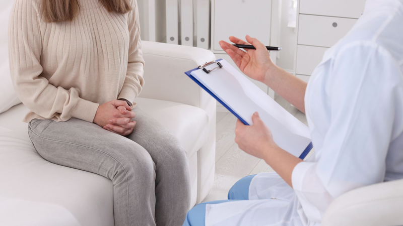 Hãy chủ động thăm khám bác sĩ khi có dấu hiệu nghi ngờ