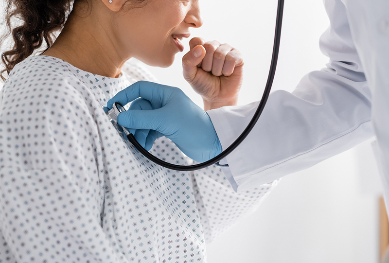 Bệnh viêm phổi nặng gây ra biến chứng gì?3