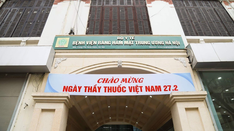 Bệnh viện Răng Hàm Mặt Trung ương Hà Nội là bệnh viện công lập và là cơ sở y tế chuyên khoa về Răng Hàm Mặt hàng đầu Việt Nam