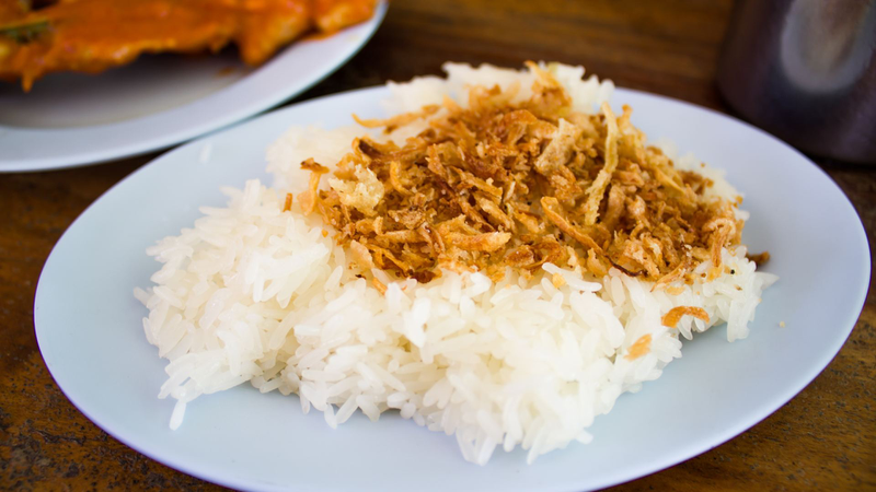 Bị mụn nhọt ăn xôi được không? Câu trả lời là tuỳ vào đối tượng sử dụng