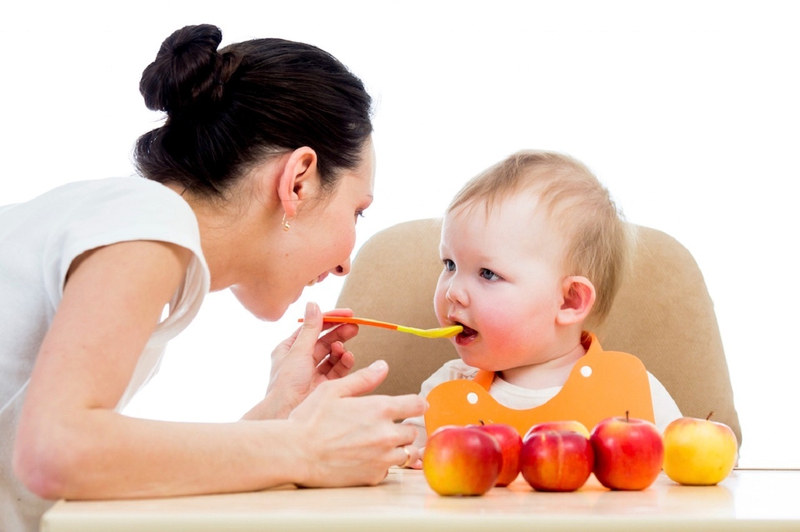 Bố mẹ phải bổ sung dinh dưỡng cho con như thế nào khi trẻ biếng ăn? 3