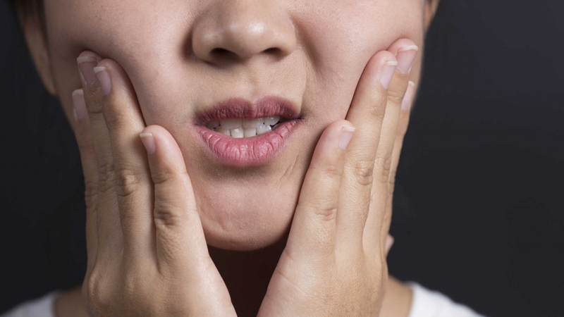 Các dấu hiệu ung thư miệng bạn nên biết? 3