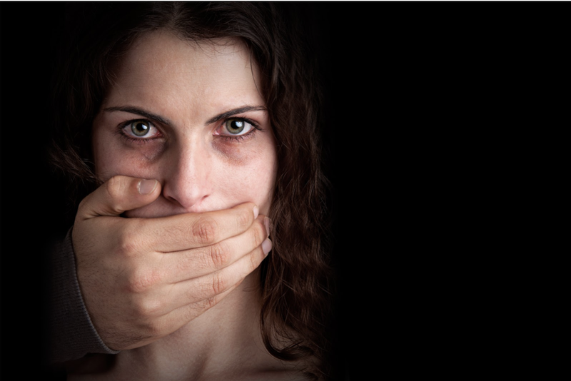 Các hình thức bạo lực gia đình: Vết thương tâm lý cho những người thân 4