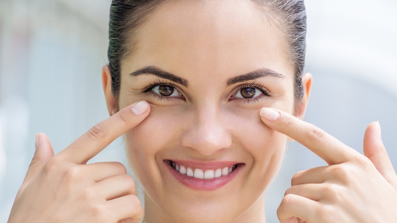 Các thói quen giúp tăng cường sức khỏe cho đôi mắt 2