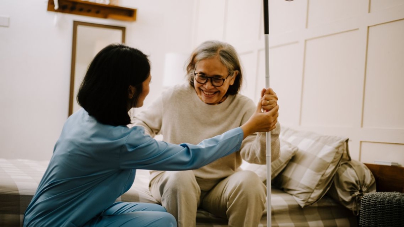 Cách chăm sóc bệnh nhân tai biến liệt nửa người: Hướng dẫn chi tiết 4