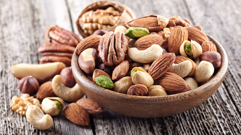 Cholesterol cao nên ăn gì để giảm mỡ máu tự nhiên và hiệu quả? 1