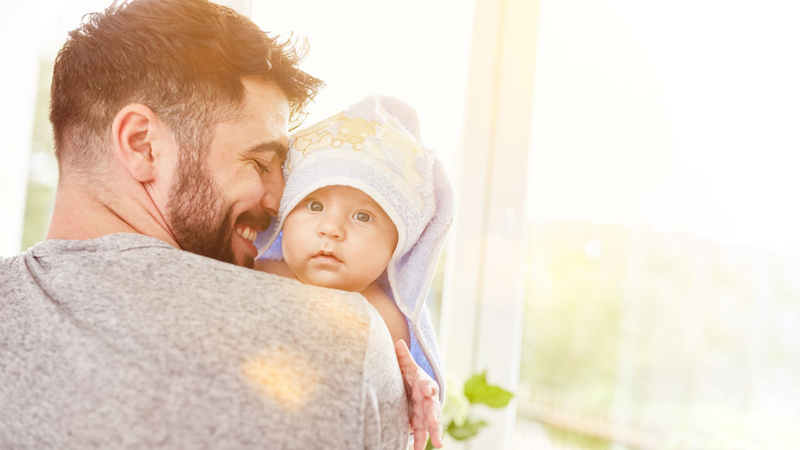 Có nên tắm khi bị sốt không? Hướng dẫn cha mẹ cách tắm cho bé khi bị sốt 4