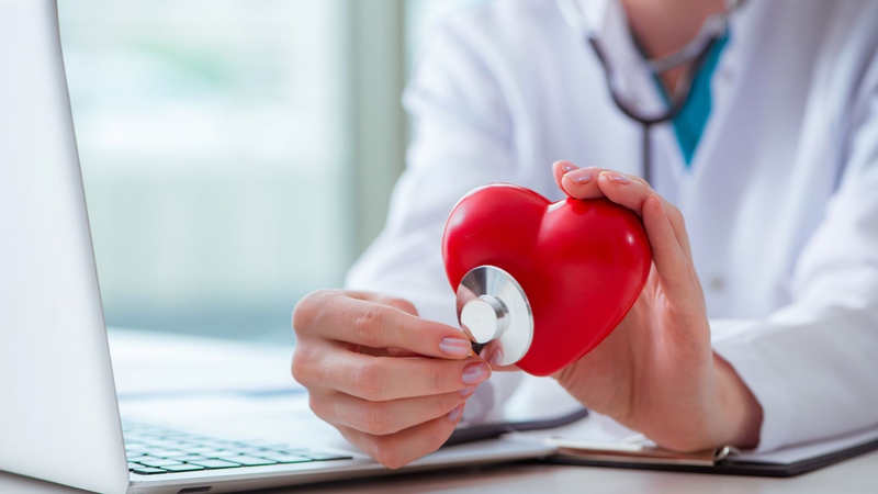 Đau rát ngực có phải do GERD không? Cách chẩn đoán phân biệt với bệnh tim mạch 4