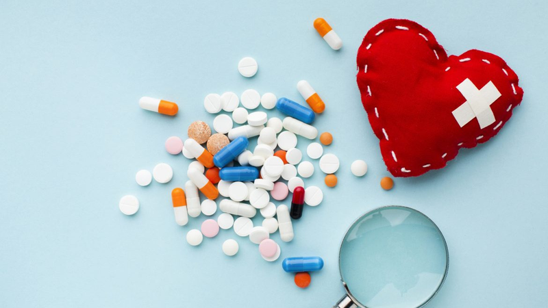 Dược sĩ lâm sàng có nhiệm vụ phân tích và đánh giá sử dụng thuốc tại cơ sở y tế