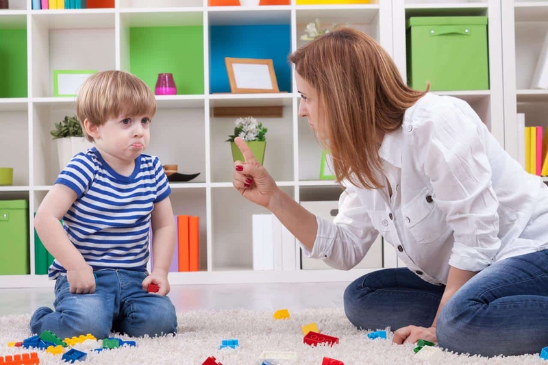 Em bé quậy: Cách dạy dỗ khi con quấy phá 3