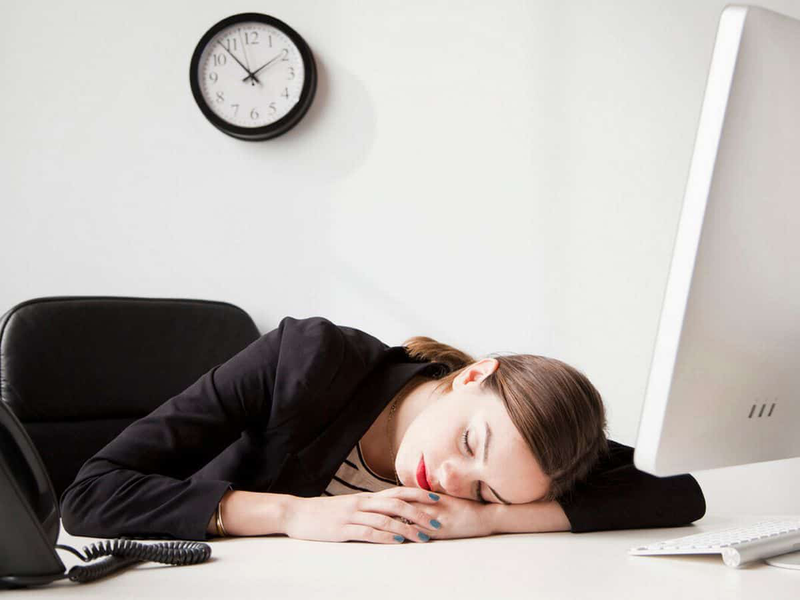 Giải đáp cùng chuyên gia: Lúc nào cũng buồn ngủ mệt mỏi là bệnh gì? 2