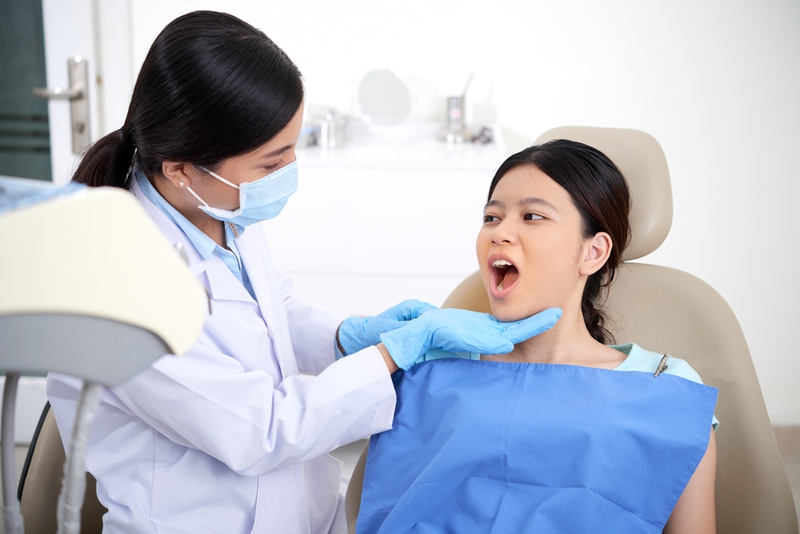 Giải đáp: Răng khôn mọc lệch nhưng không đau có nên nhổ hay không? 3