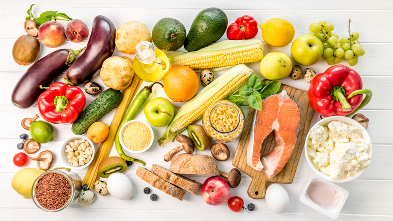 Ưu tiên thực phẩm giàu chất xơ, ít đường đơn và chất béo bão hòa