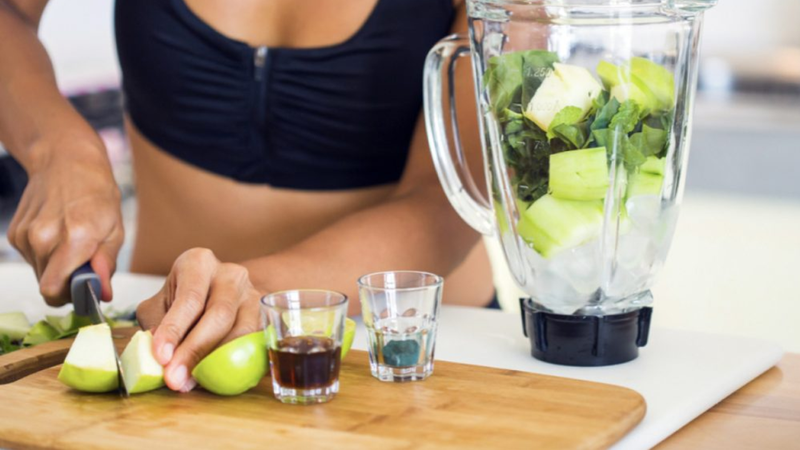 Giải nhiệt mùa hè với sinh tố bí đao thanh mát dễ làm 2