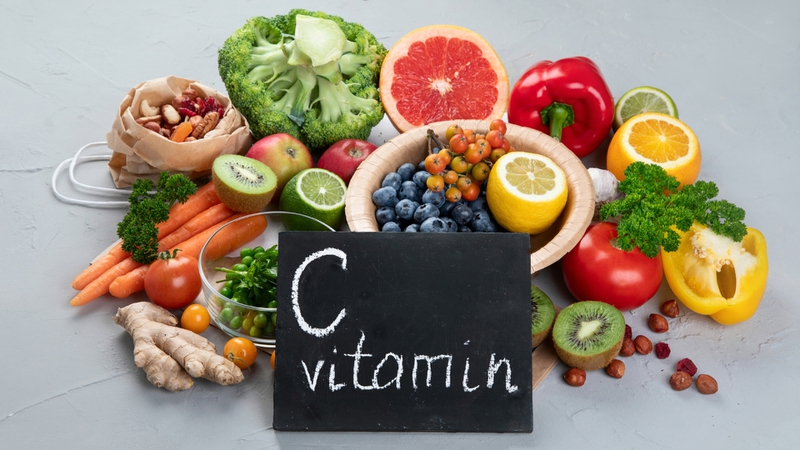 Hướng dẫn chọn thực phẩm giàu vitamin C tại siêu thị 2