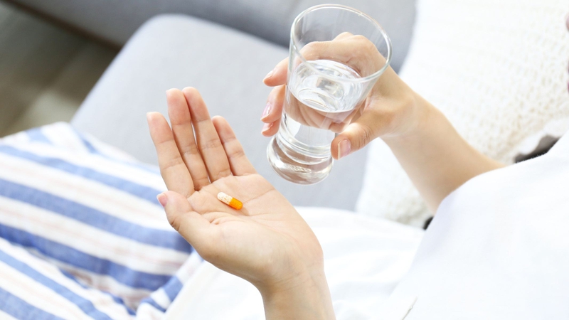 Thuốc ức chế miễn dịch được áp dụng khi cơ thể đáp ứng kém với corticosteroids trong điều trị lichen phẳng