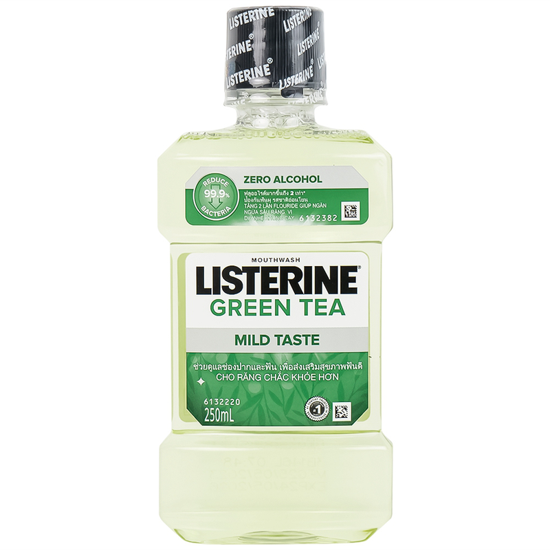 Nước súc miệng Listerine Natural Green Tea hỗ trợ loại bỏ mảng bám, vi khuẩn trên răng (250ml) 1