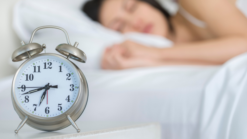 Mách bạn 4 cách ngủ nhanh trong 2 phút đơn giản, hiệu quả2