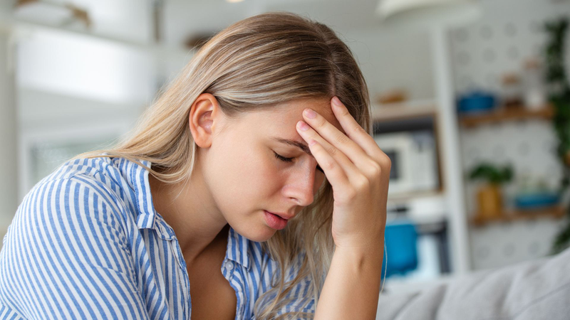 Massage mặt đúng cách có thể giúp giảm triệu chứng xoang