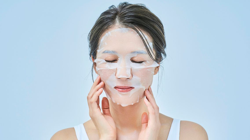 Mặt Nạ Cấp Ẩm Là Gì? Ưu Điểm, Công Dụng Và Cách Dùng Hiệu Quả 5 Mặt Nạ Cấp Ẩm Là Gì? Ưu Điểm, Công Dụng Và Cách Dùng Hiệu Quả 5