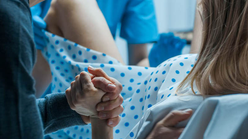 Mẹ đẻ thường nên dùng giảm đau không? Lợi ích và tác dụng phụ của phương pháp giảm đau 1