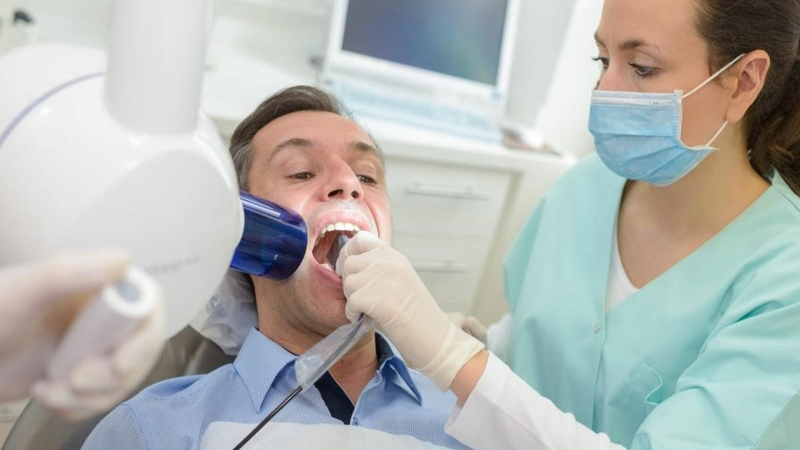Kẽ răng có mùi hôi: Nguyên nhân và cách khắc phục 4