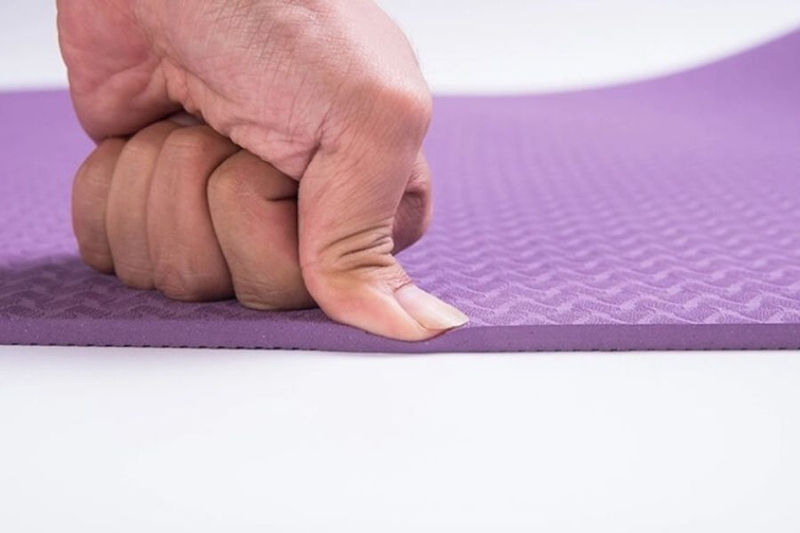 Hướng dẫn chọn thảm yoga cho người mới tập 2
