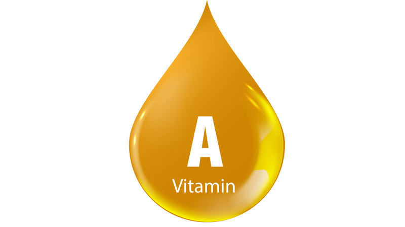 Nên sử dụng vitamin A bôi môi sau khi phun môi không?1