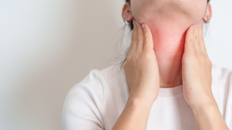 Nếu gặp 10 dấu hiệu này cần nghĩ ngay tới bệnh lý tuyến giáp 1