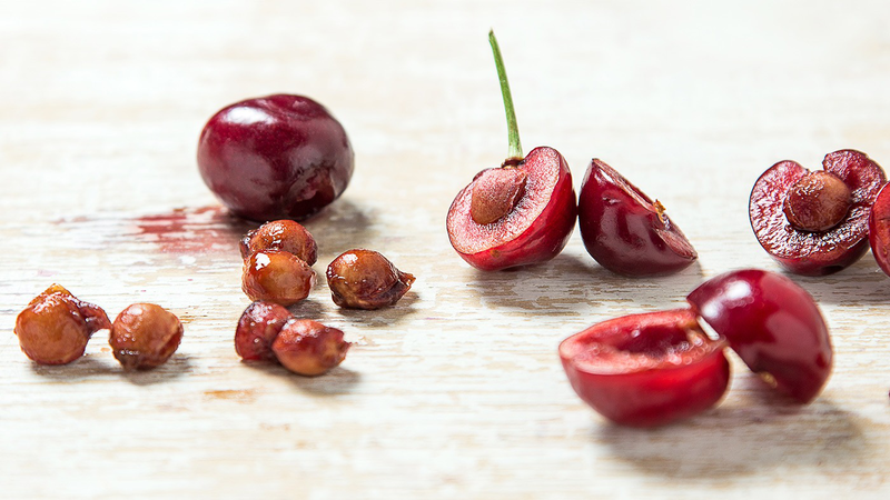 Nếu người dùng nuốt hạt cherry vào bụng có sao không? -3