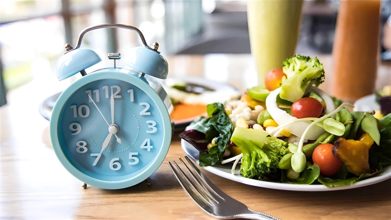 Nghiên cứu cho thấy thời gian ăn có thể ảnh hưởng đến nguy cơ mắc bệnh tim 2