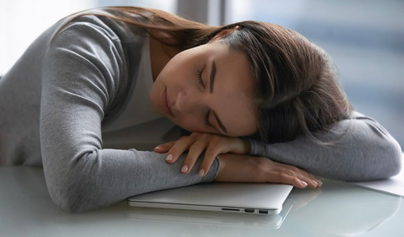 Ngủ trưa bị khó thở là do đâu? Biện pháp khắc phục hiệu quả 1